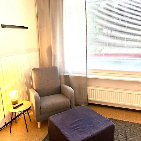 Lejlighed Rauhaisa Yksioe Ylimmaessae Kerroksessa Jyväskylä